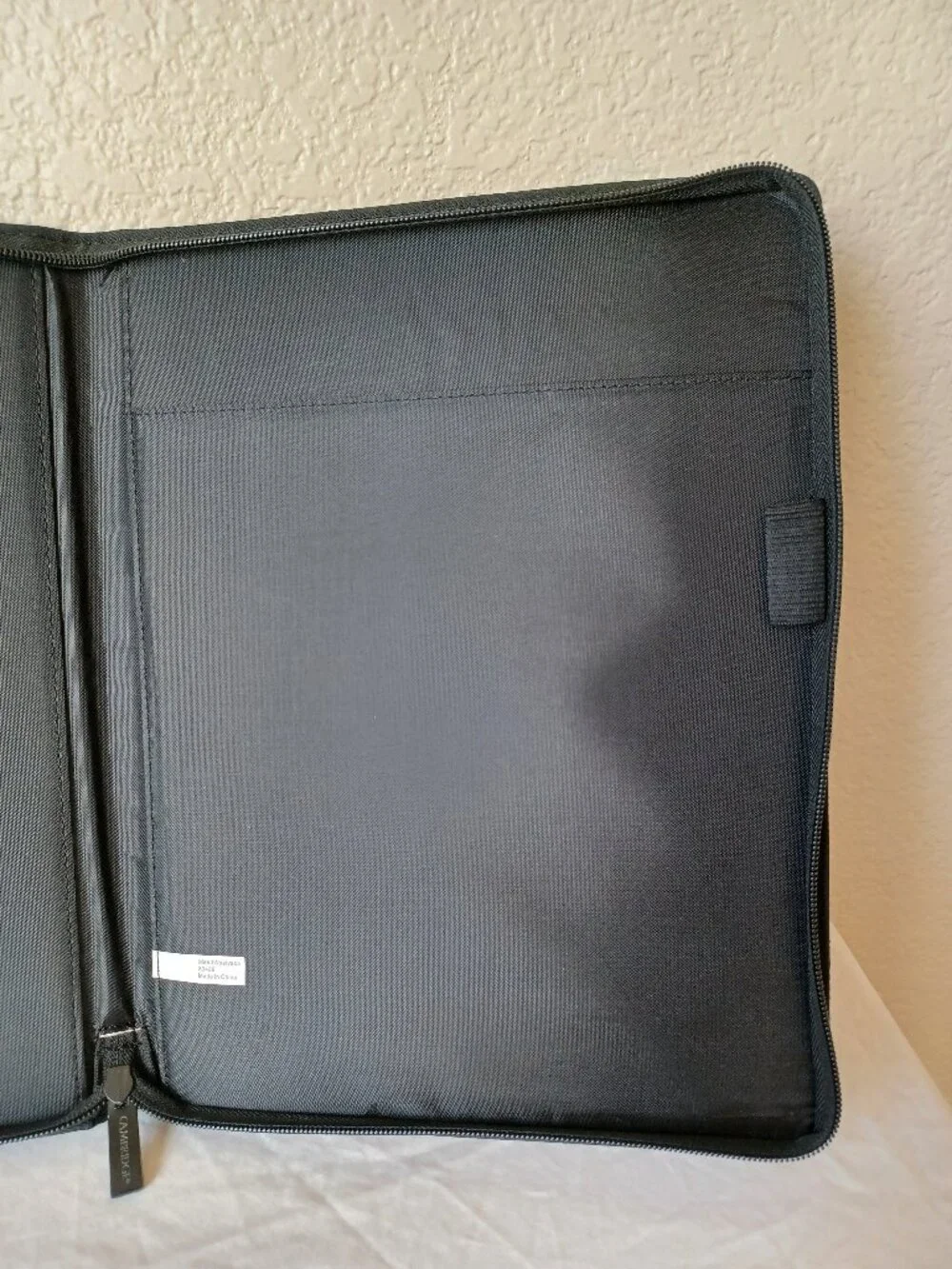 Cambridge Portfolio Organizer with Zipper, Black
